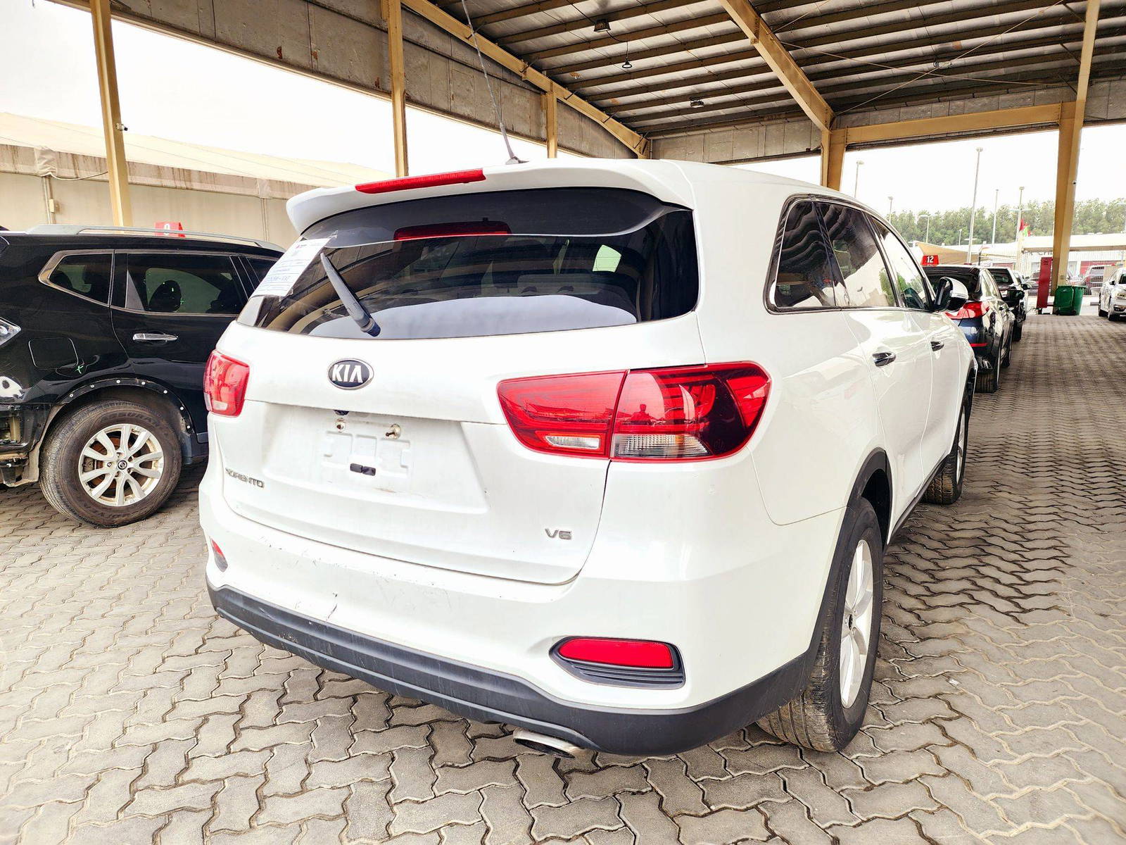 2019 KIA SORENTO — 66851 Miles — Lot 73513764 — Souq - Marhaba Auctions Used Cars - Image 3