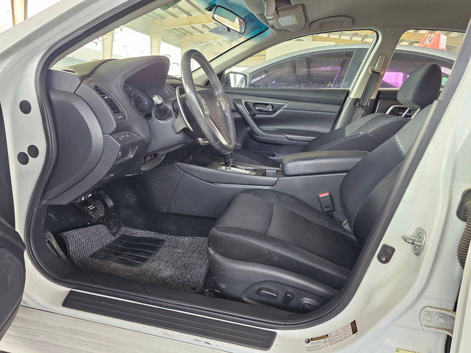 2017 NISSAN ALTIMA — 163647 Miles — Lot AP3HC262328 — Souq - Marhaba Auctions Used Cars - Image 8