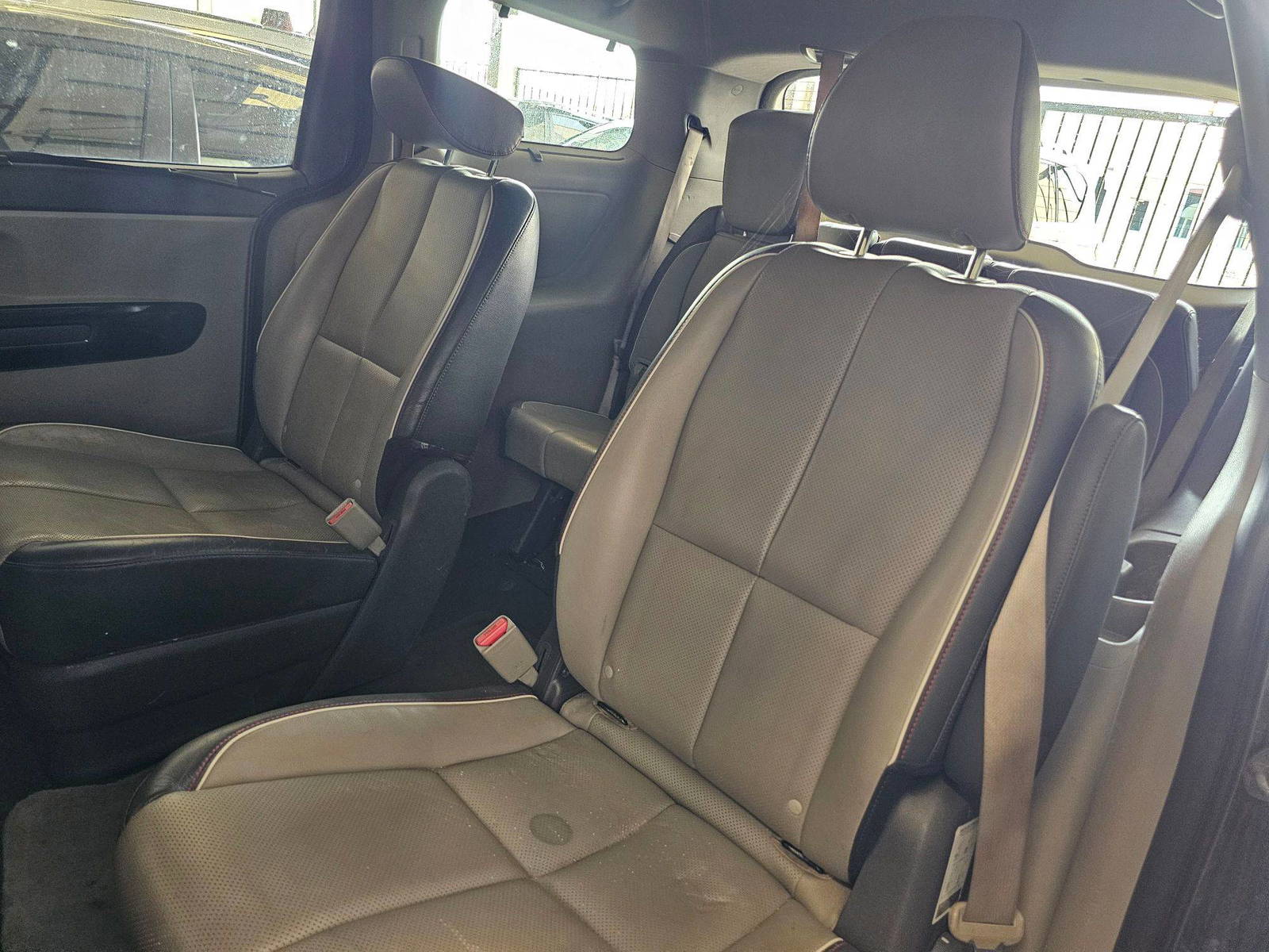 2018 KIA SEDONA — 78688 Miles — Lot 90447245 - Marhaba Auctions Used Cars - Image 10