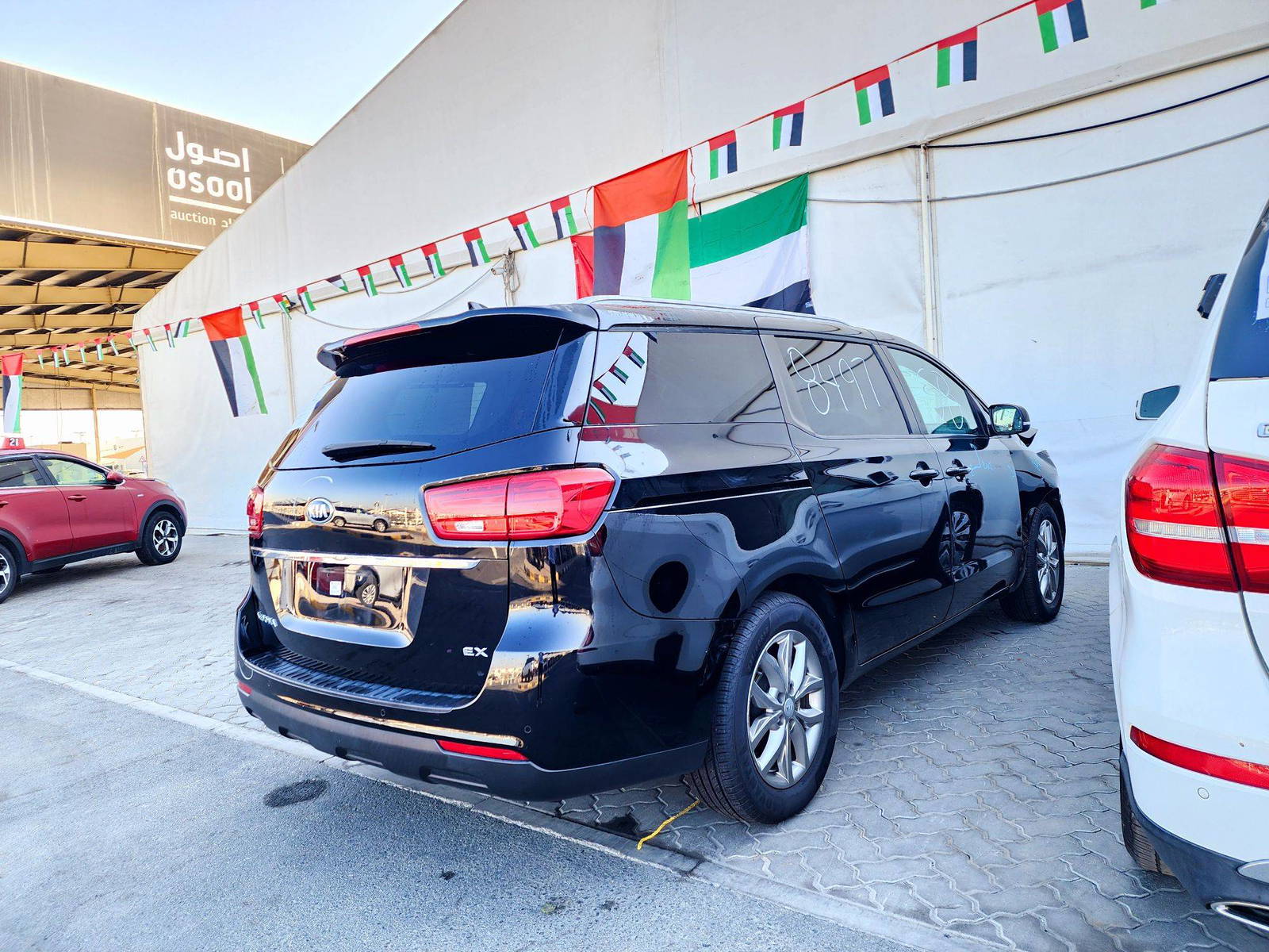 2019 KIA SEDONA — 45262 Miles — Lot 40158497 — Souq - Marhaba Auctions Used Cars - Image 3
