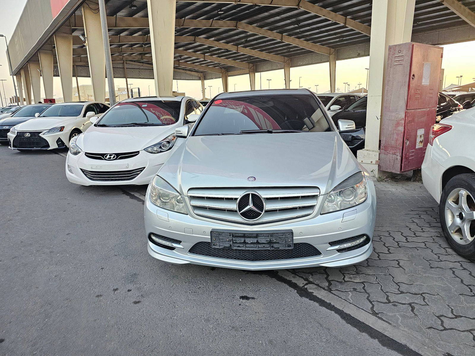 MERCEDES BENZ C200 2011 - Marhaba Auction Used Cars - Image 3