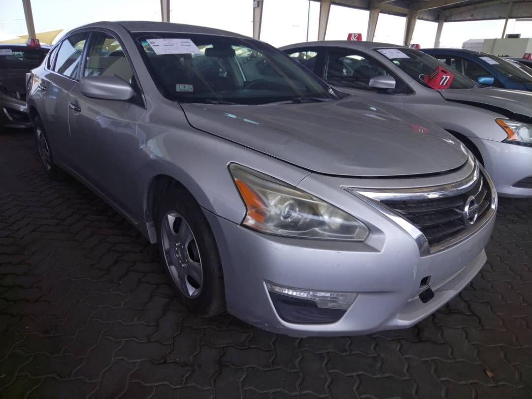 2013 NISSAN ALTIMA — 310478 Miles — Lot 65197623 - Marhaba Auctions Used Cars - Image 4