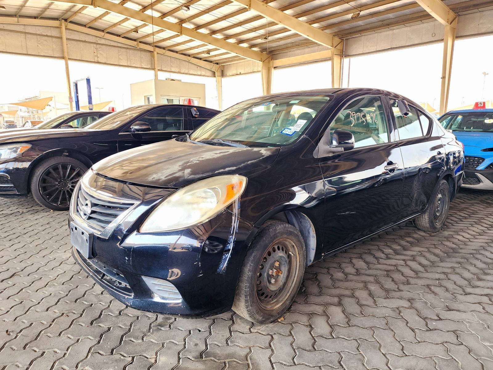 2014 NISSAN VERSA — 146073 Miles — Lot 5EL811082 — Souq - Marhaba Auctions Used Cars - Image 5