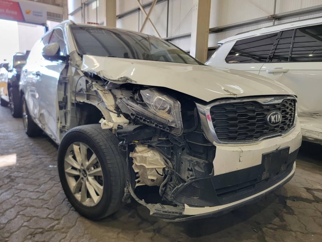 2019 KIA SORENTO — 92845 Miles — Lot 527761 — Main - Marhaba Auctions Used Cars - Image 4