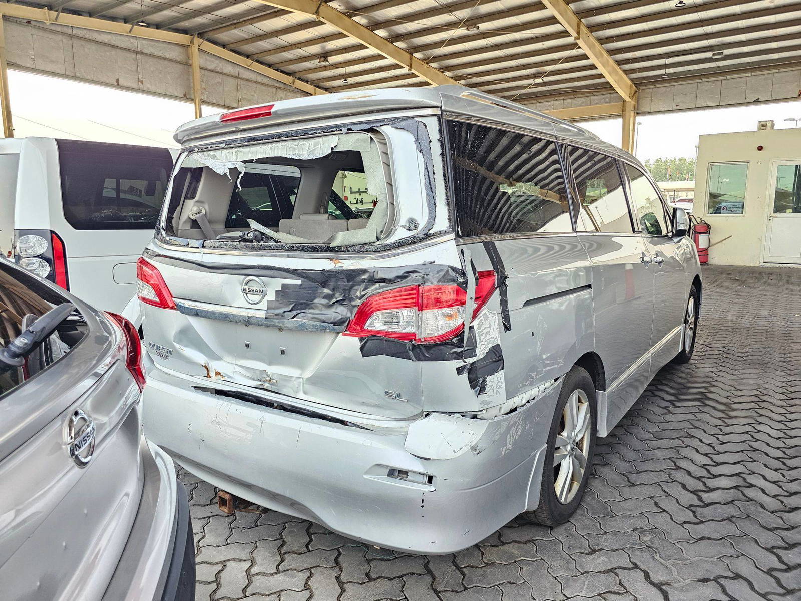 2013 NISSAN QUEST — 209237 Miles — Lot 89340765 — Souq - Marhaba Auctions Used Cars - Image 4