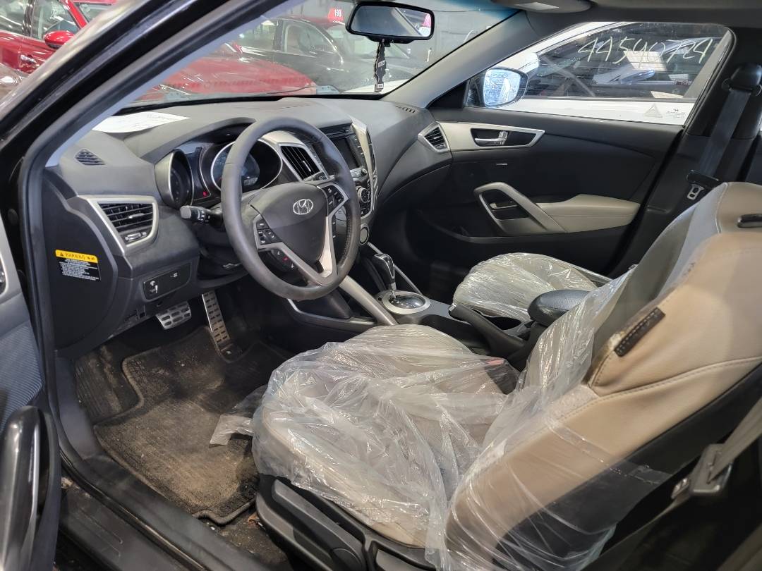 2013 HYUNDAI VELOSTER — 255248 Miles — Lot 96896 — Main - Marhaba Auctions Used Cars - Image 6