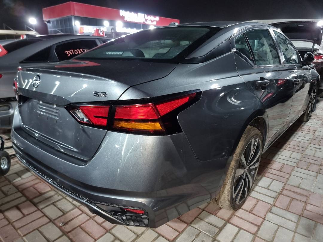 2021 NISSAN ALTIMA — 66198 Miles — Lot 38275140 - Marhaba Auctions Used Cars - Image 3
