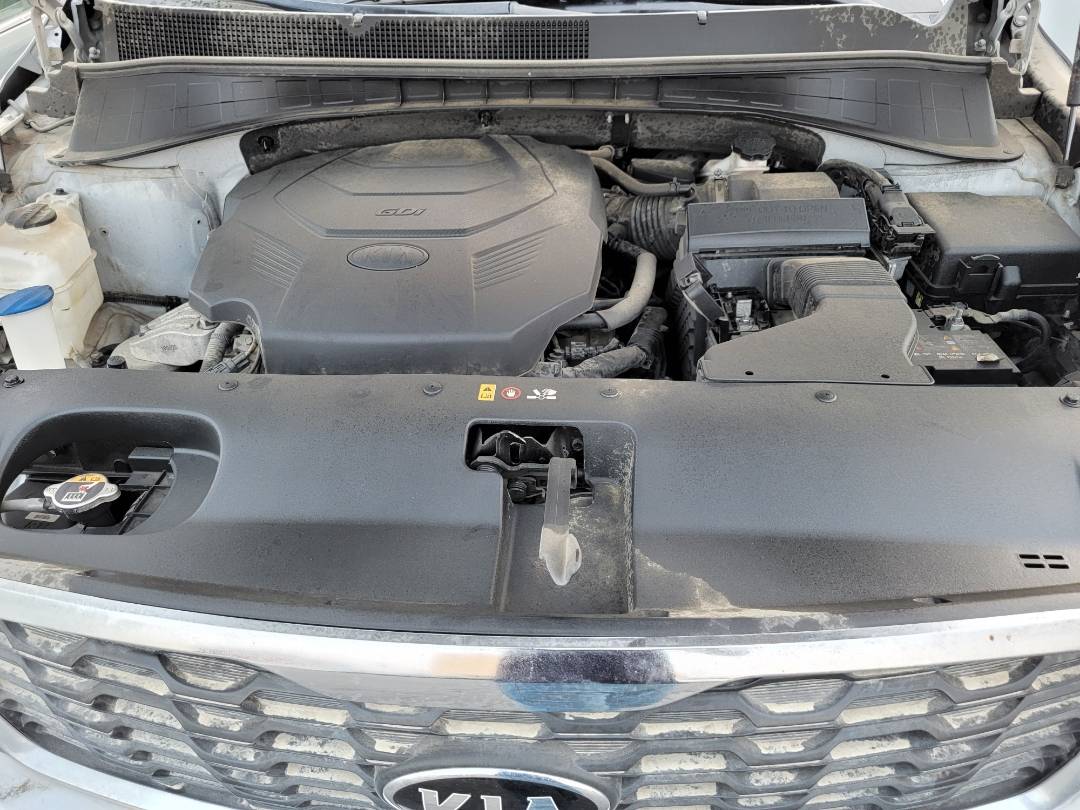2020 KIA SORENTO — 82897 Miles — Lot 631868 — Souq - Marhaba Auctions Used Cars - Image 10