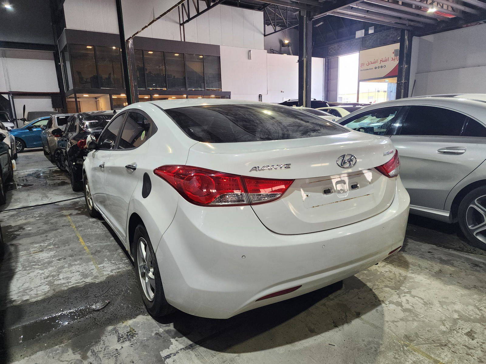 2011 HYUNDAI AVANTE — 155840 KM — Lot 125478 — Main - Marhaba Auctions Used Cars - Image 3