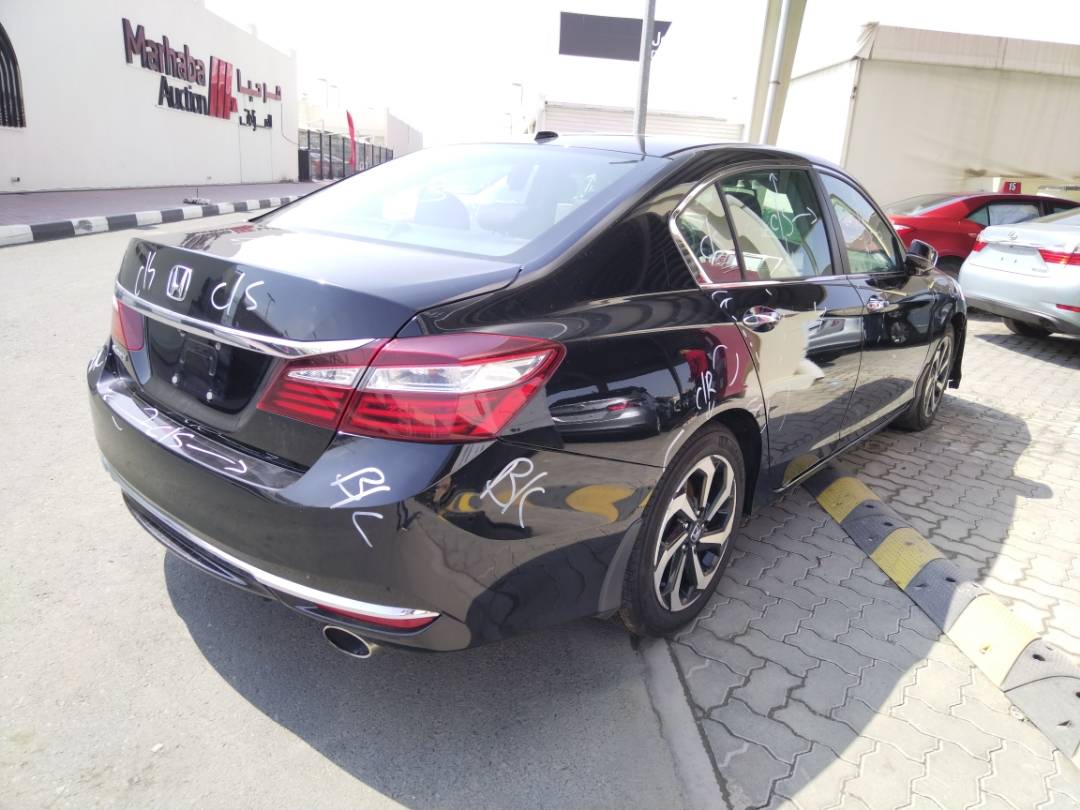 2017 HONDA ACCORD — 141634 Miles — Lot 62963603 - Marhaba Auctions Used Cars - Image 3