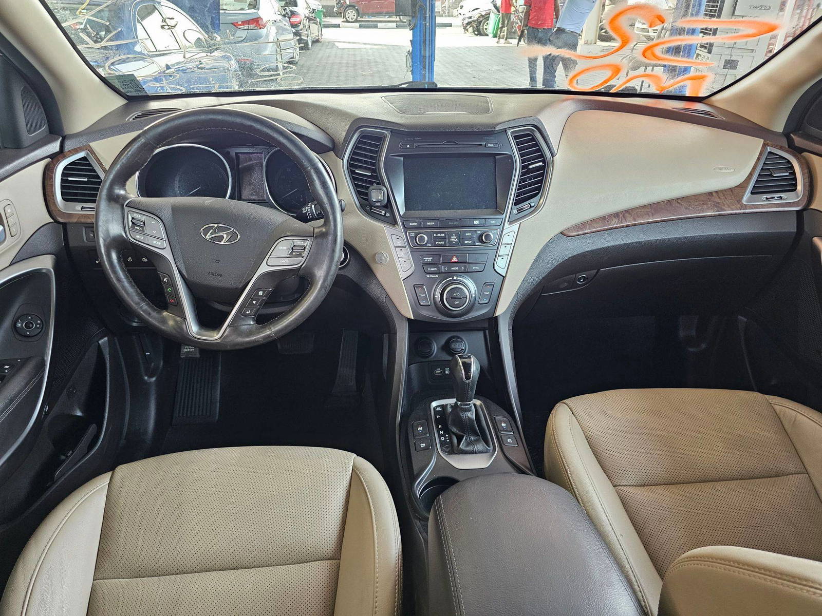 2017 HYUNDAI SANTA FE — 119679 Miles — Lot HFXHU190114 — Souq - Marhaba Auctions Used Cars - Image 7