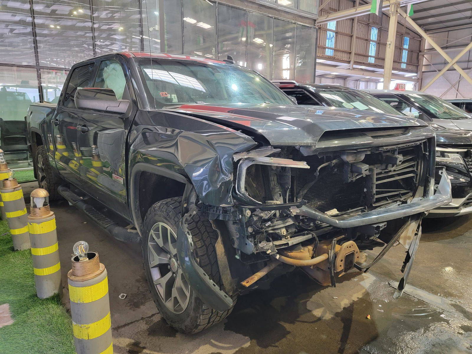 GMC SIERRA 2017 - Marhaba Auction Used Cars - Image 5