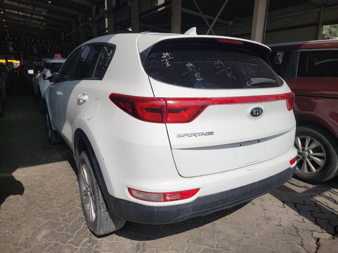 2018 KIA SPORTAGE — 149961 Miles — Lot J7459332 — Main - Marhaba Auctions Used Cars - Image 3