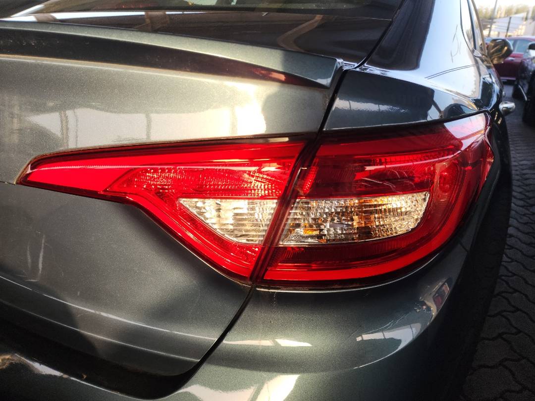2015 HYUNDAI SONATA — 94495 Miles — Lot 38489128 - Marhaba Auctions Used Cars - Image 10