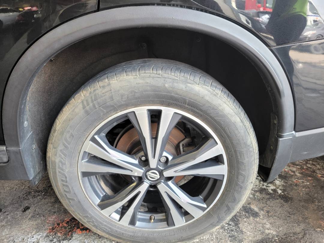 2017 NISSAN ROGUE — 101349 Miles — Lot 756468 — Main - Marhaba Auctions Used Cars - Image 11