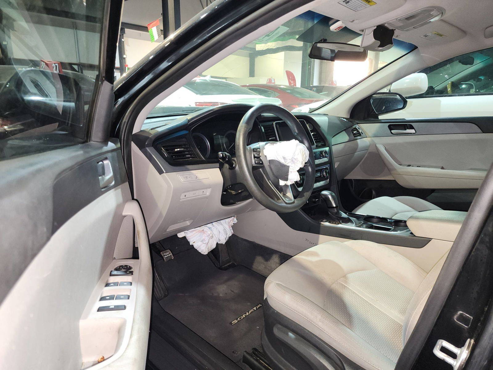 HYUNDAI SONATA 2018 - Marhaba Auction Used Cars - Image 9