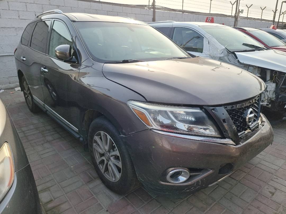 2016 NISSAN PATHFINDER — 187191 Miles — Lot 214587 — Ind. 12 - Marhaba Auctions Used Cars - Image 4