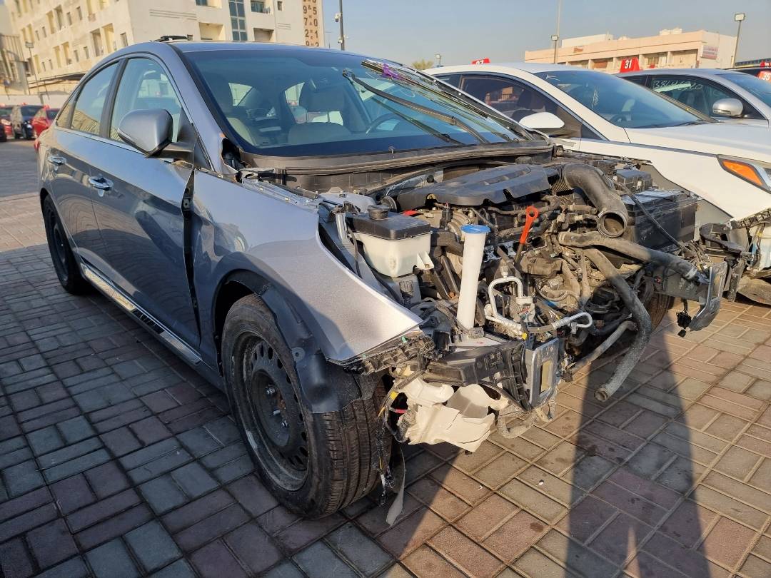 2017 HYUNDAI SONATA — 83614 KM — Lot 125487 — Ind. 12 - Marhaba Auctions Used Cars - Image 5