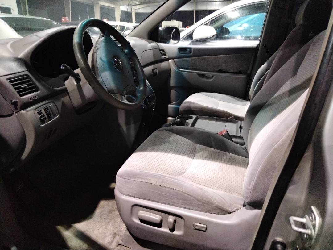 2008 TOYOTA SIENNA — 220498 Miles — Lot 61935543 - Marhaba Auctions Used Cars - Image 10