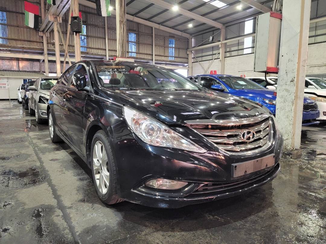2011 HYUNDAI SONATA — 162086 KM — Lot 215185 — Main - Marhaba Auctions Used Cars - Image 4