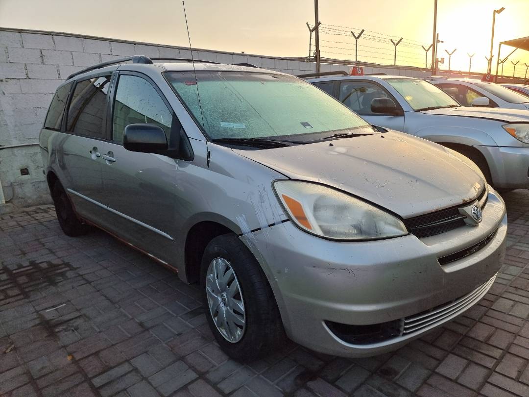 2005 TOYOTA SIENNA — 164914 Miles — Lot 64686854 — Ind. 12 - Marhaba Auctions Used Cars - Image 3