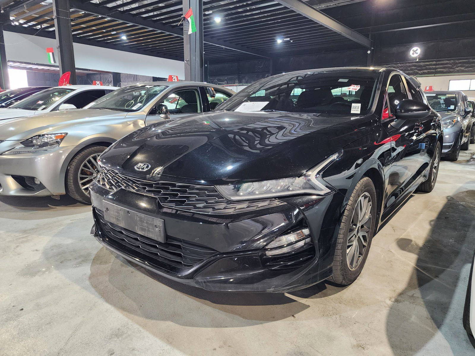 2021 KIA K5 — 106226 KM — Lot 121091 — Al Quoz - Marhaba Auctions Used Cars - Image 4