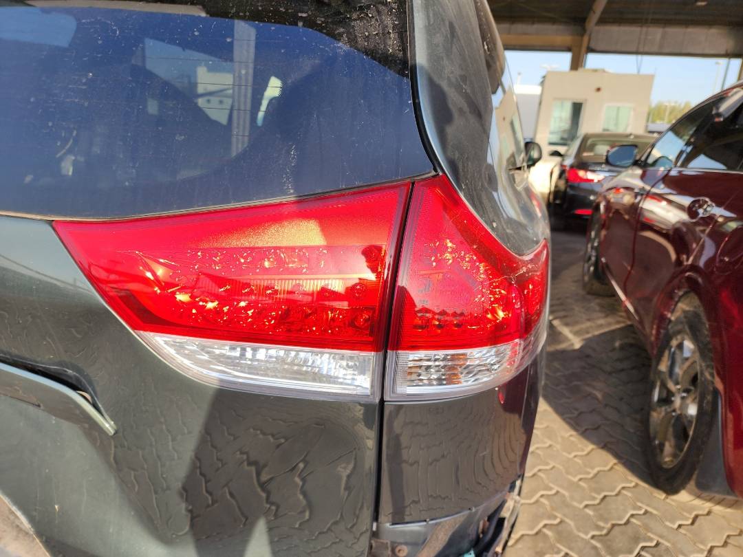 2014 TOYOTA SIENNA — 164 888 Miles — Lot 67107773 - Marhaba Auctions Used Cars - Image 11