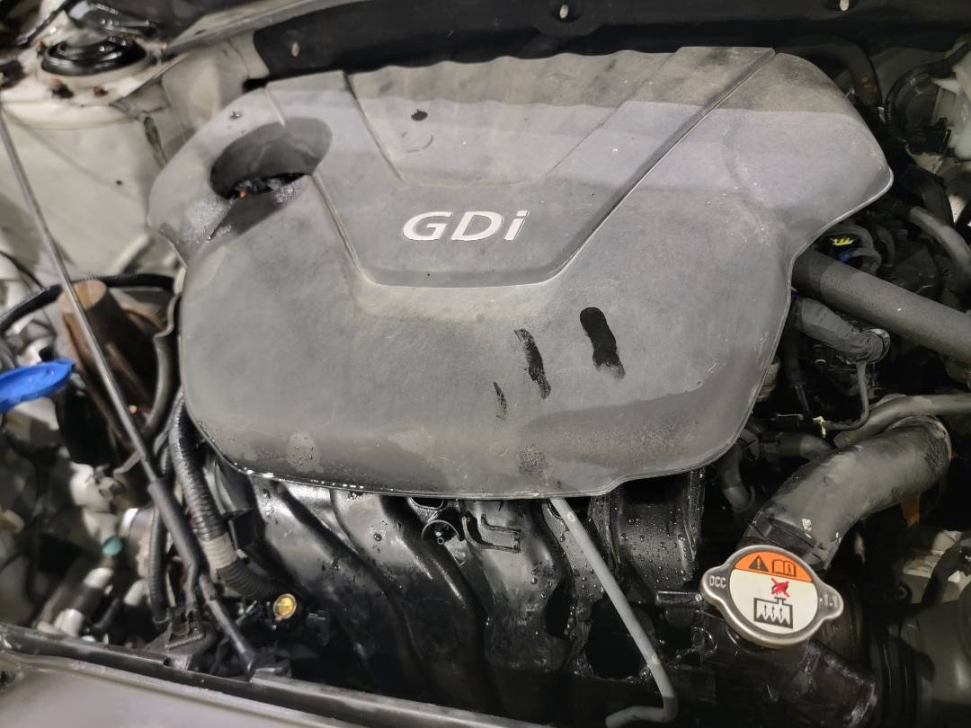 2013 HYUNDAI VELOSTER — 166997 Miles — Lot 38092588 - Marhaba Auctions Used Cars - Image 9