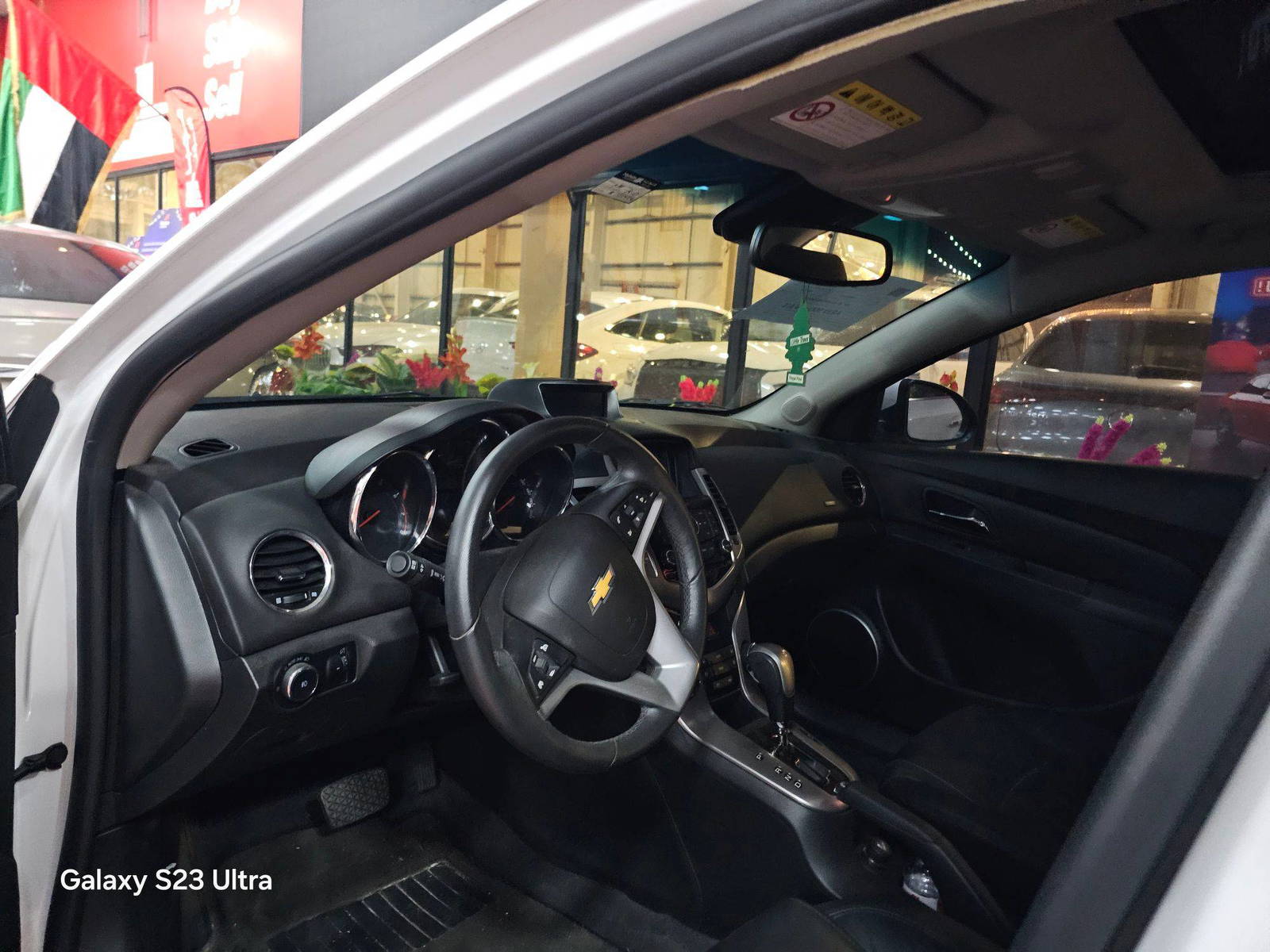 2011 CHEVROLET CRUIZE — 172434 KM — Lot 154952 — Main - Marhaba Auctions Used Cars - Image 8
