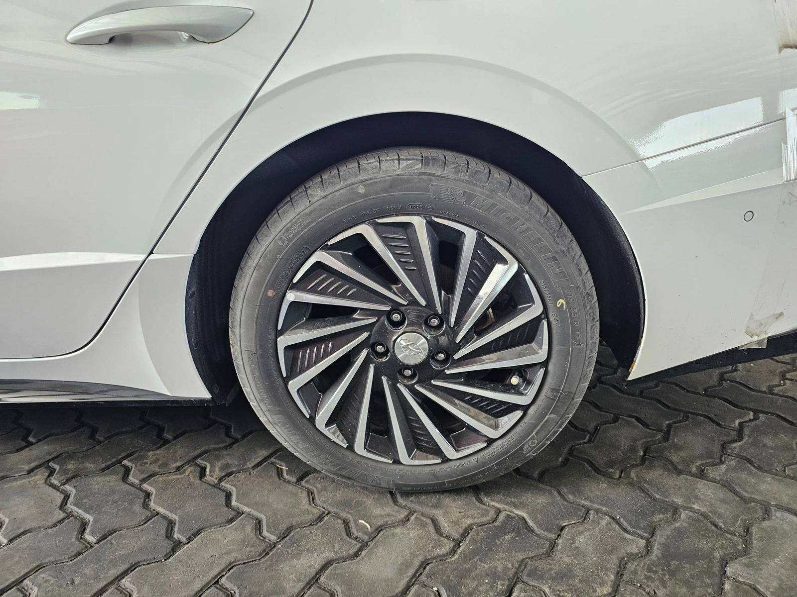 HYUNDAI SONATA 2023 - Marhaba Auction Used Cars - Image 10