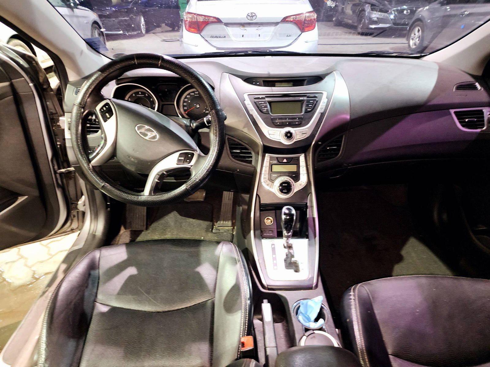 2011 HYUNDAI AVANTE — 221431 KM — Lot 70535 — Main - Marhaba Auctions Used Cars - Image 7