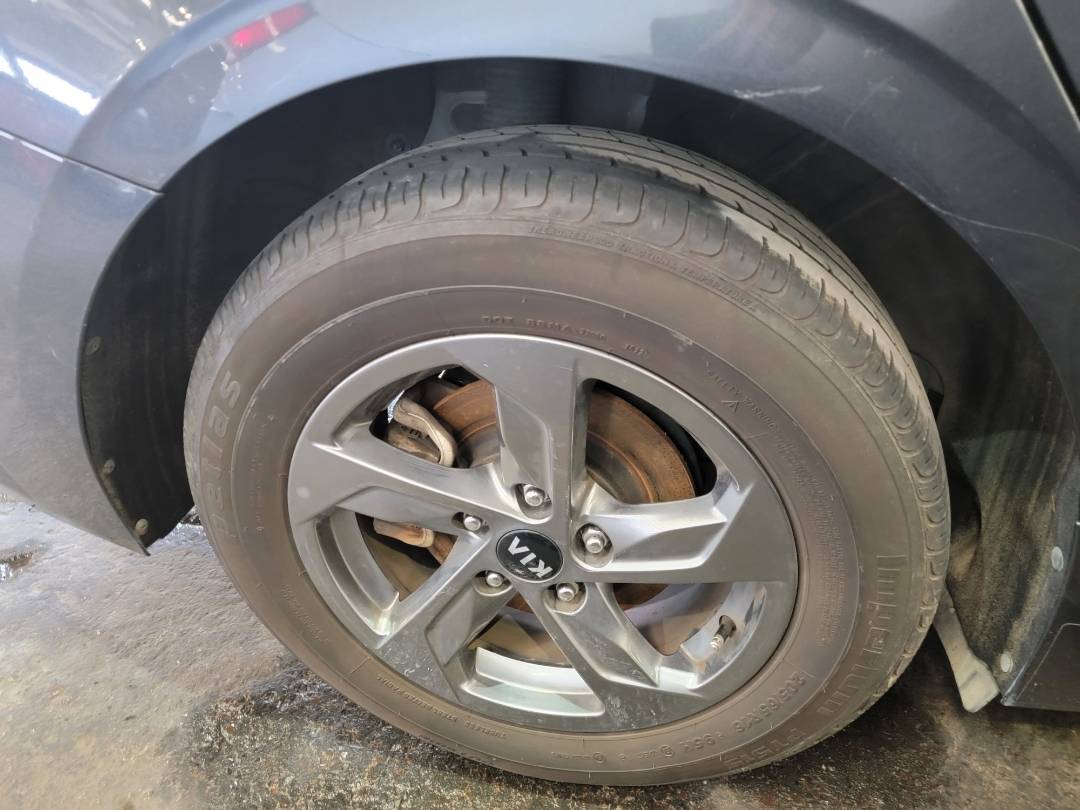 2021 KIA K5 — 67939 Miles — Lot G052700 — Main - Marhaba Auctions Used Cars - Image 11
