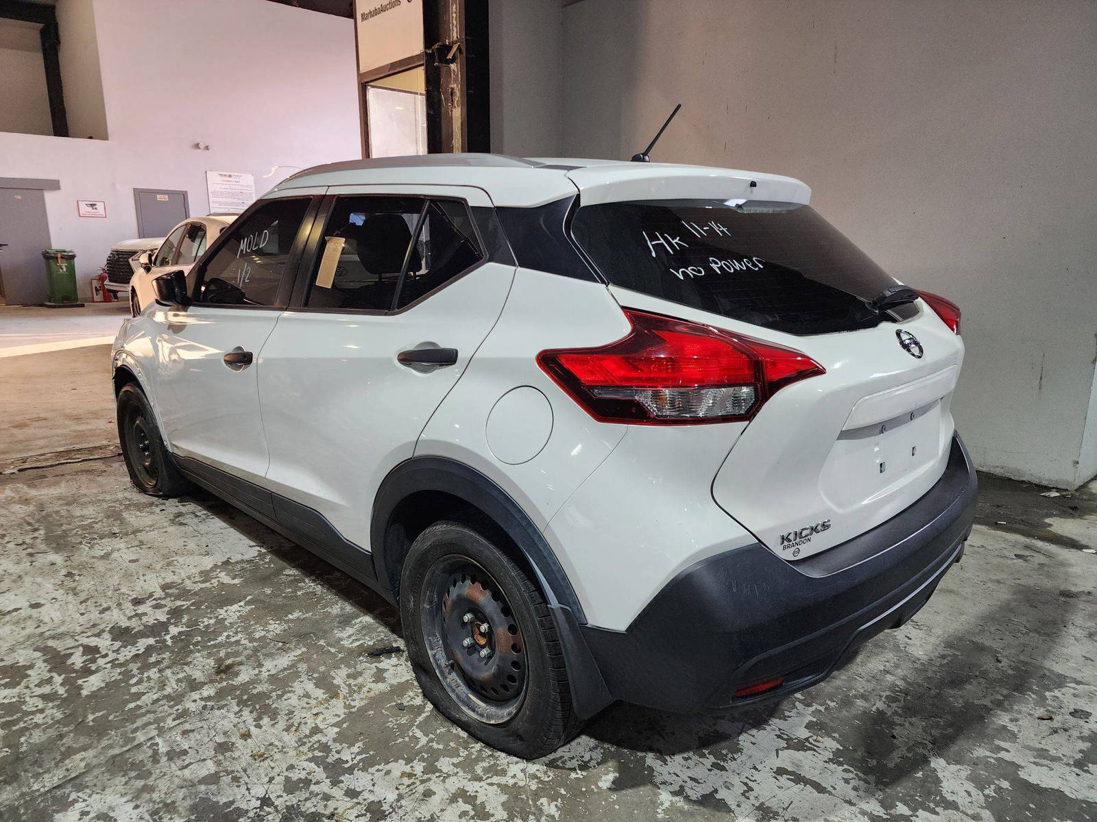2019 NISSAN KICKS — 75046 Miles — Lot 3404510 — Main - Marhaba Auctions Used Cars - Image 6