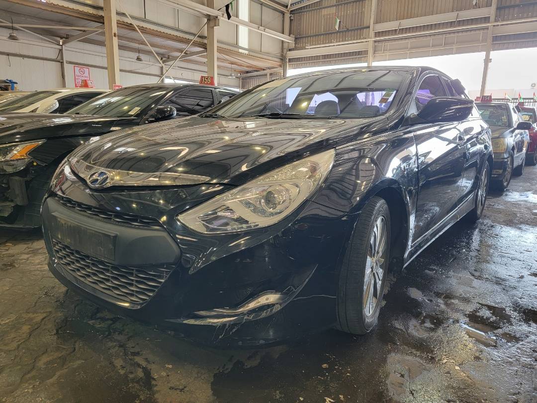 2014 HYUNDAI SONATA — 145472 KM — Lot 077173 — Main - Marhaba Auctions Used Cars - Image 5