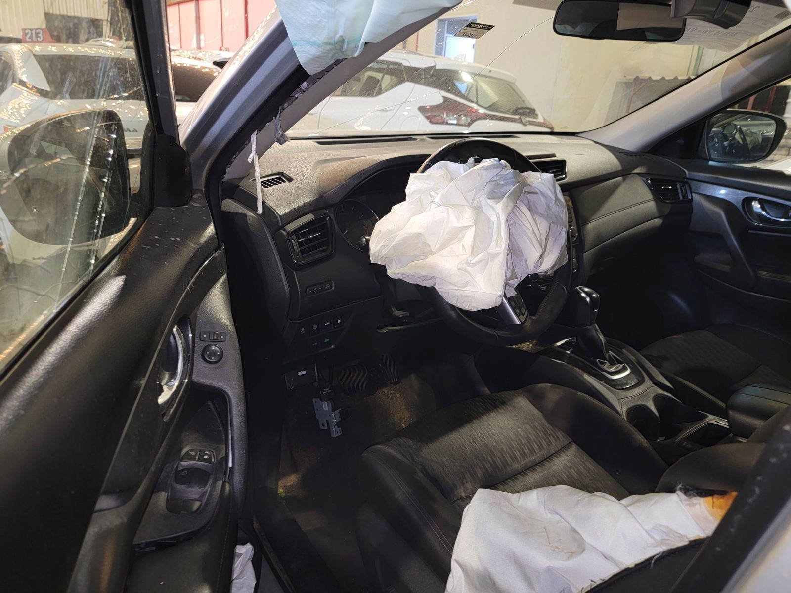 2019 NISSAN ROGUE — 160261 Miles — Lot KP516718 — Main - Marhaba Auctions Used Cars - Image 8
