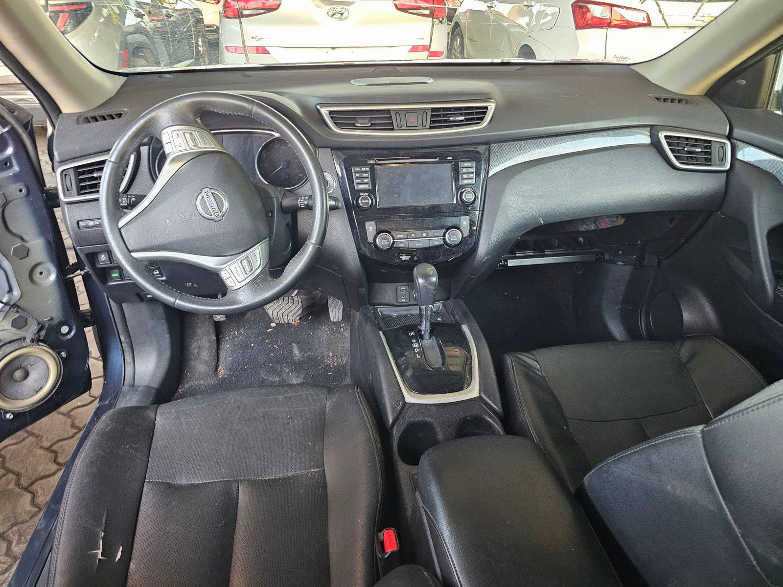 NISSAN ROGUE 2016 - Marhaba Auction Used Cars - Image 8
