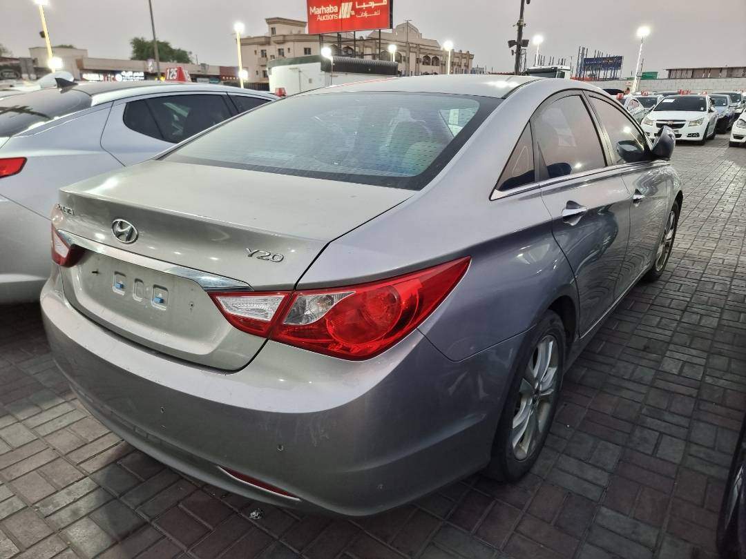 HYUNDAI SONATA 2011 - Marhaba Auction Used Cars - Image 5