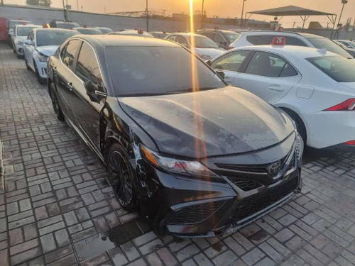 TOYOTA CAMRY