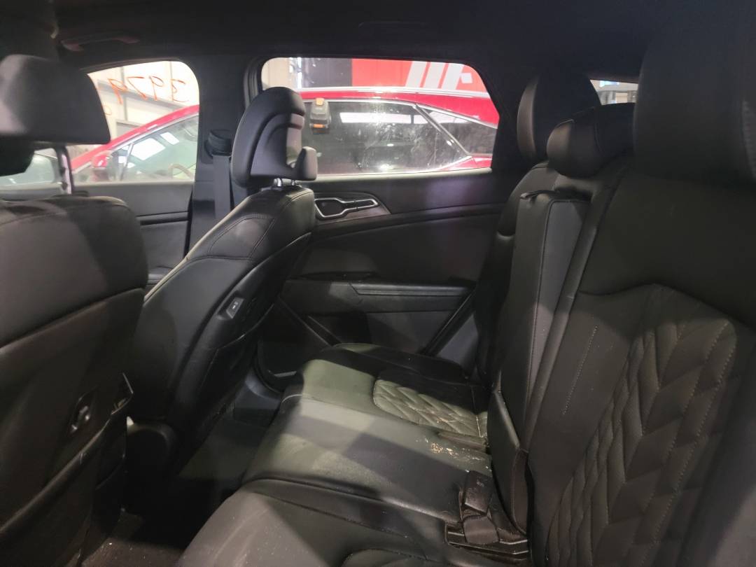 2023 KIA SPORTAGE — 52203 Miles — Lot G102637 — Main - Marhaba Auctions Used Cars - Image 7