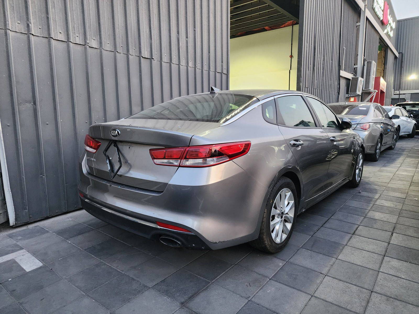 2017 KIA OPTIMA — 106008 Miles — Lot 130022 — Main - Marhaba Auctions Used Cars - Image 6