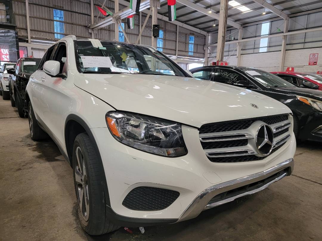 2019 MERCEDES BENZ GLC-300 — 89292 Miles — Lot KV127918 — Main - Marhaba Auctions Used Cars - Image 4