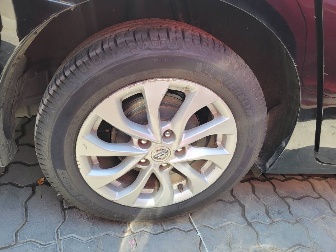 2019 NISSAN SENTRA — 55380 Miles — Lot 97754 — Souq - Marhaba Auctions Used Cars - Image 9