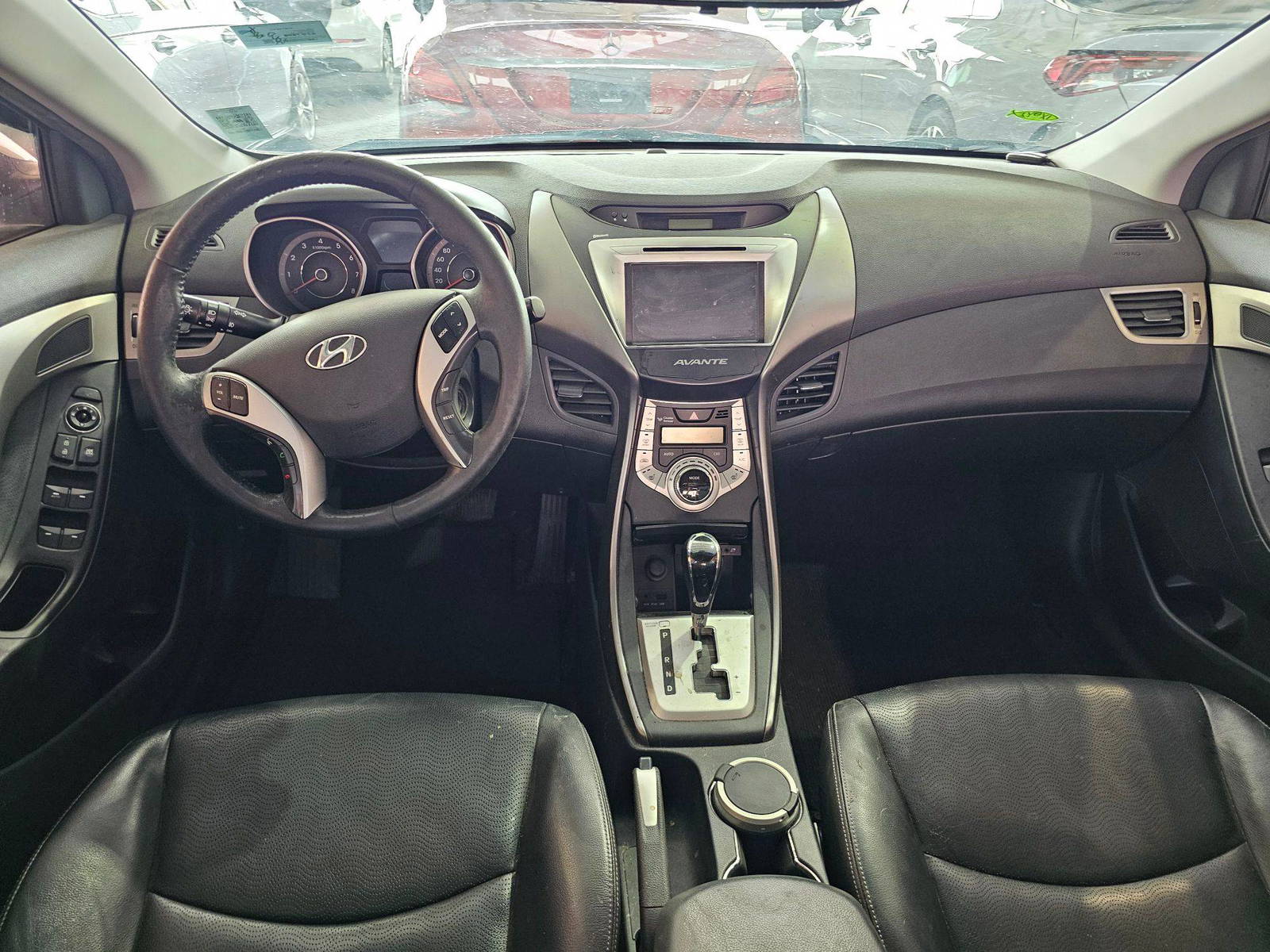 2011 HYUNDAI AVANTE — 123599 KM — Lot 017605 — Main - Marhaba Auctions Used Cars - Image 7