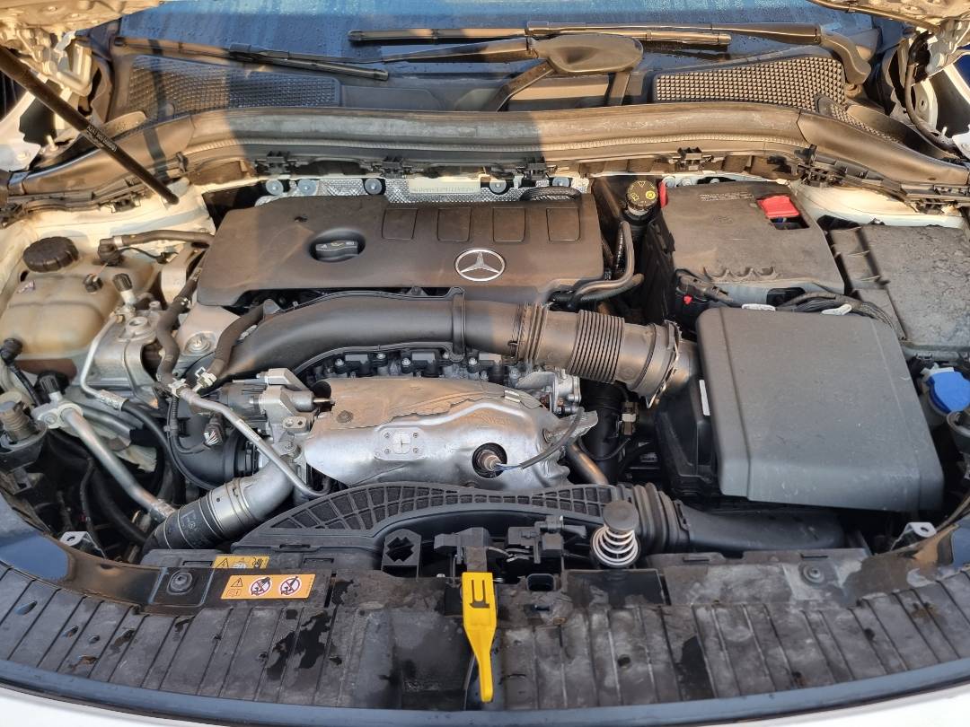 2021 MERCEDES BENZ GLA-250 — 51325 Miles — Lot 114958 — Main - Marhaba Auctions Used Cars - Image 10