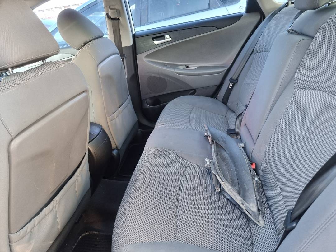 2014 HYUNDAI SONATA — 177801 Miles — Lot 125487 — Ind. 12 - Marhaba Auctions Used Cars - Image 6