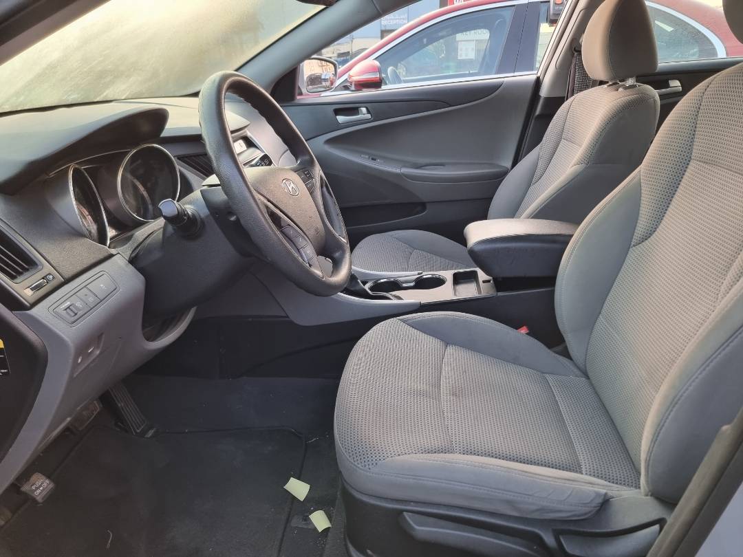 2012 HYUNDAI SONATA — 141925 Miles — Lot 215478 — Ind. 12 - Marhaba Auctions Used Cars - Image 8