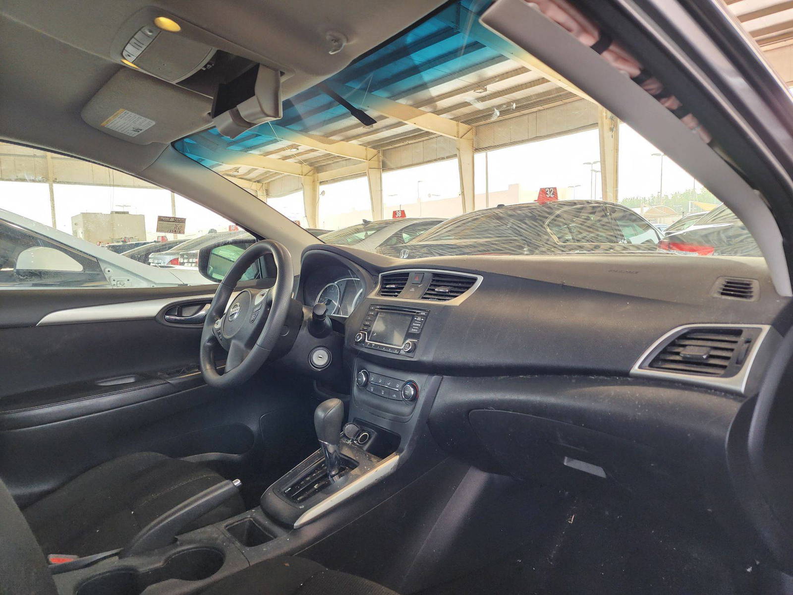2018 NISSAN SENTRA — 133913 Miles — Lot 41250894 — Souq - Marhaba Auctions Used Cars - Image 5