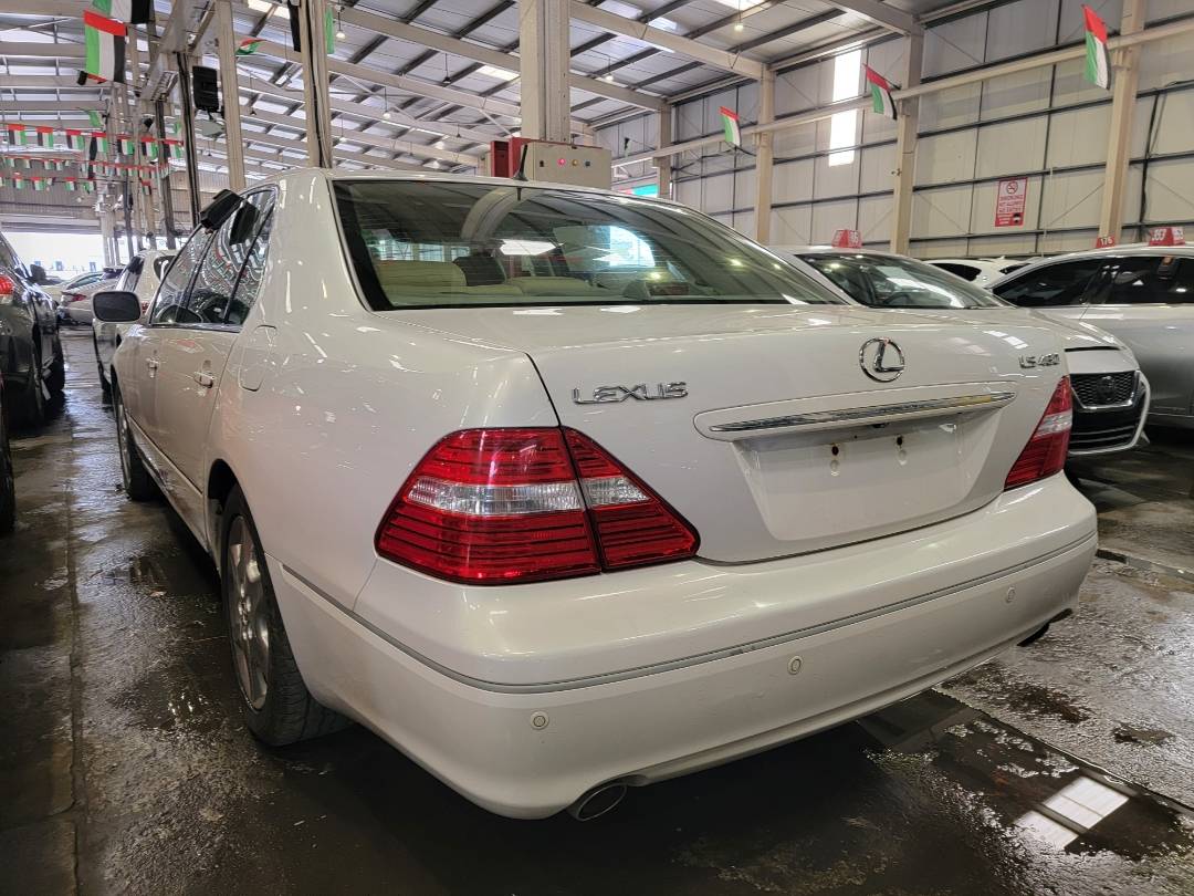2005 LEXUS LS 430 — 286713 Miles — Lot 0175209 — Main - Marhaba Auctions Used Cars - Image 3