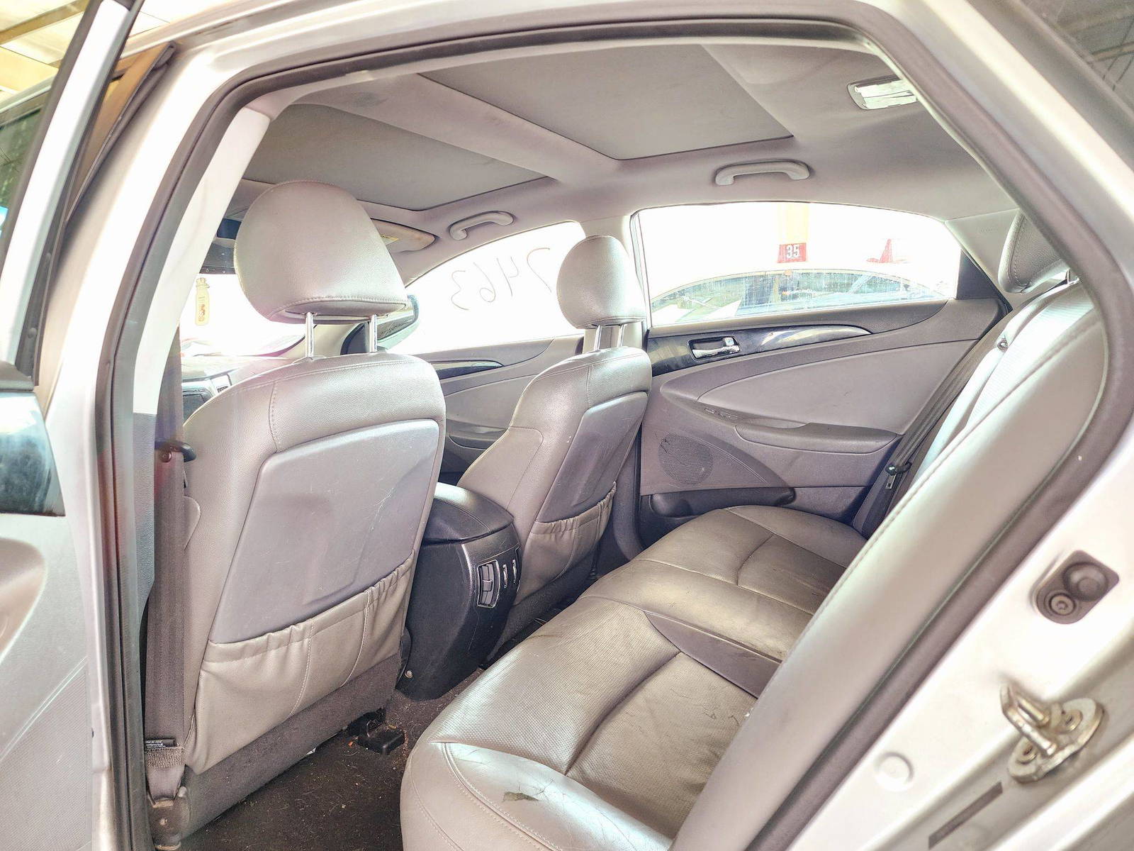 2013 HYUNDAI SONATA — 122061 Miles — Lot 40177463 — Souq - Marhaba Auctions Used Cars - Image 6