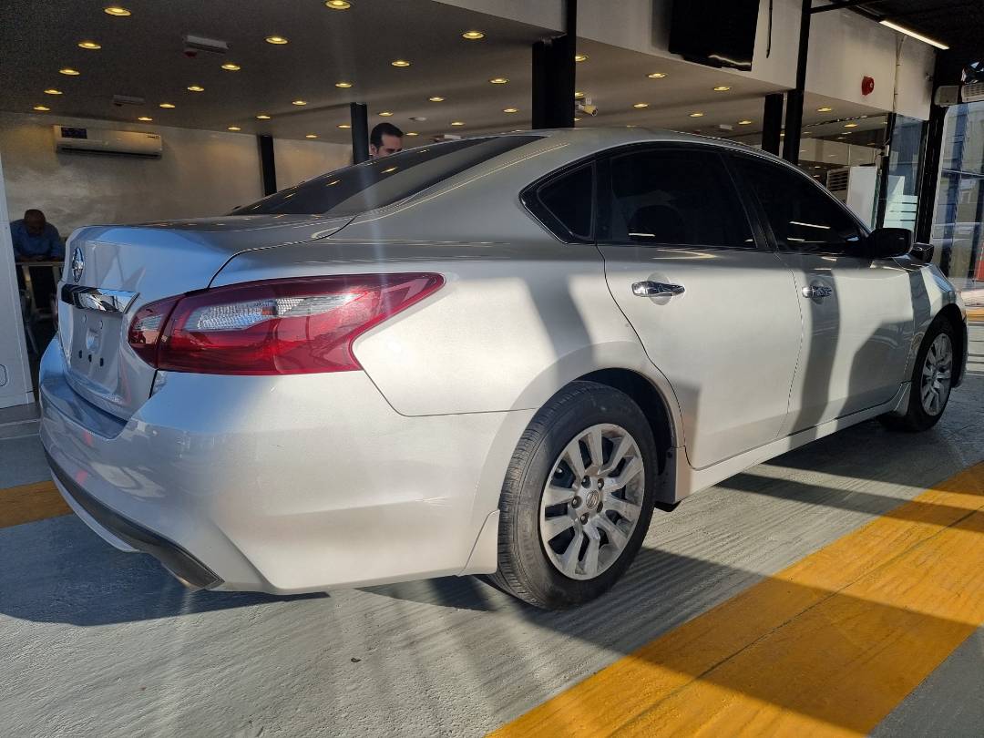 2018 NISSAN ALTIMA — 144209 Miles — Lot 82720743 - Marhaba Auctions Used Cars - Image 3